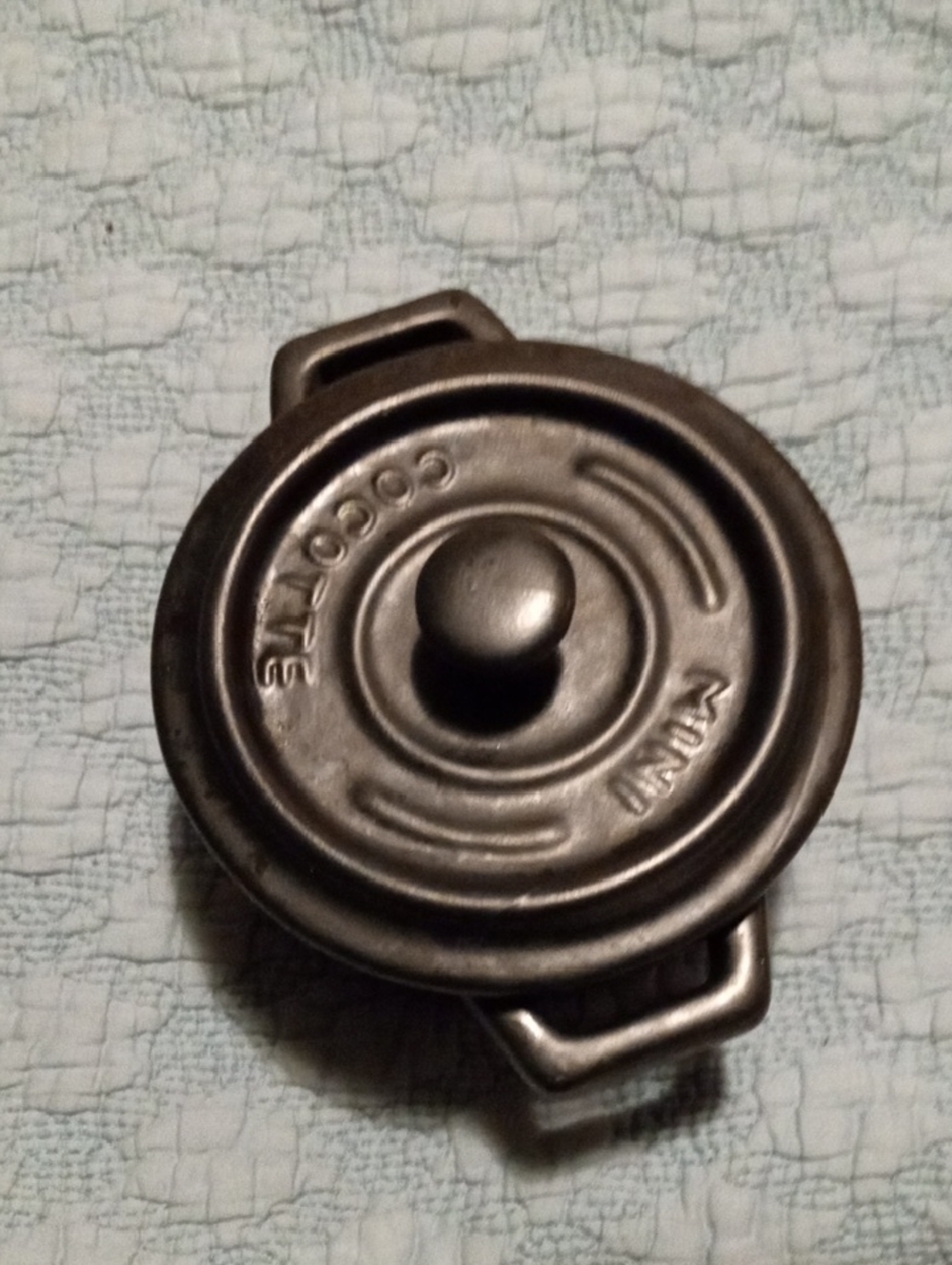 Cast Iron Mini Dutch Oven - Black
